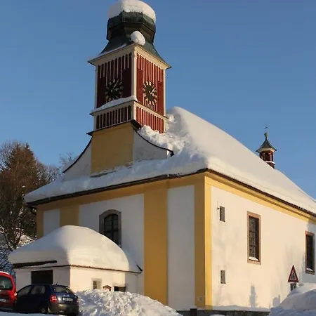 Horske Stredisko Eljon Pensionat *
