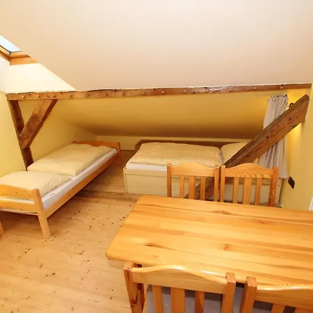 Horske Stredisko Eljon *