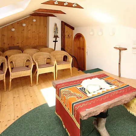 Horske Stredisko Eljon Guest house