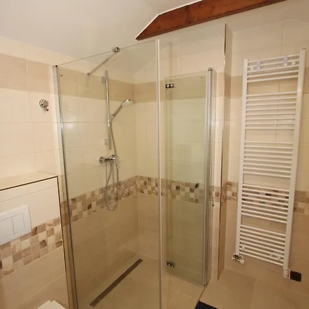 Casa de hóspedes Horske Stredisko Eljon *