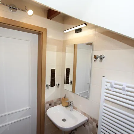 Casa de hóspedes Horske Stredisko Eljon