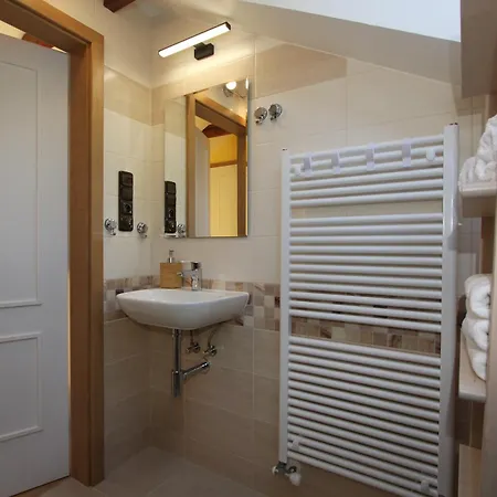 Horske Stredisko Eljon Πανσιόν Špindlerŭv Mlýn